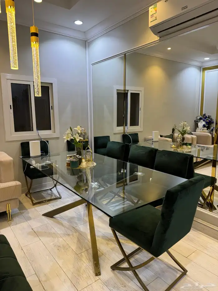 طاولة طعام 1