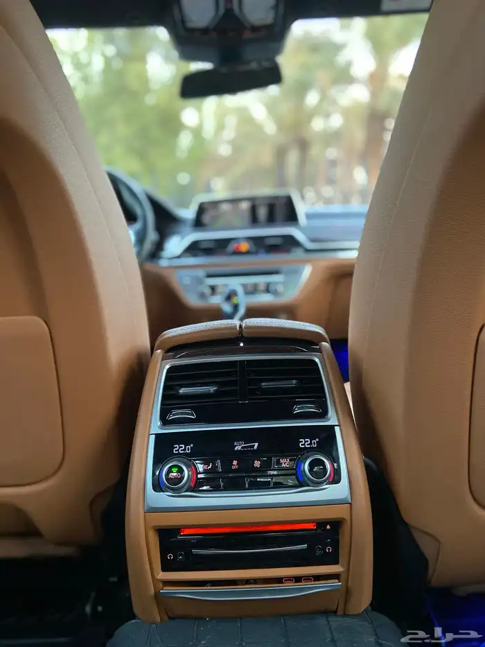 بي ام دبليو الفئة السابعة 2020 730LI 23