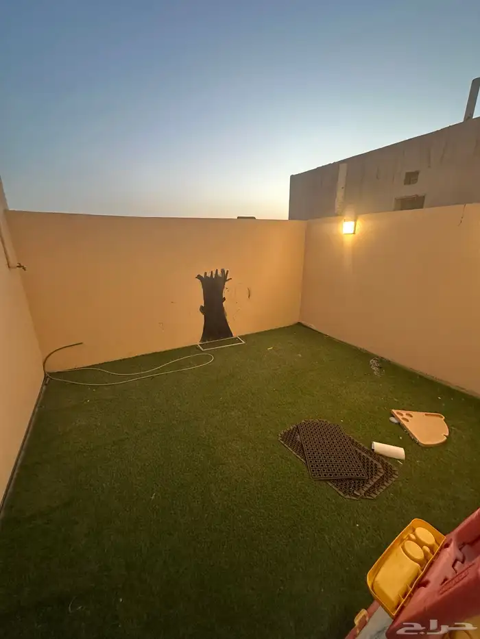 شقه للإيجار باليرموك 2850 0
