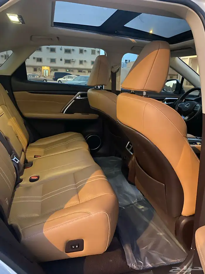 للييع لكزس RX350 فل كامل 2019 لؤلؤي 17