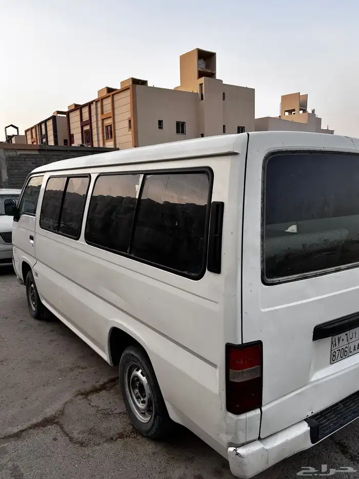 باص نيسان مبايعة الجوازات الباحة مخزن 1