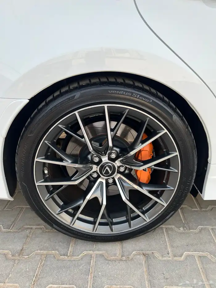 2018 GSF V8 لكزس 9