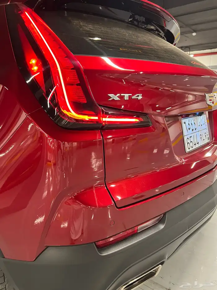 كاديلاك XT4 شبة جديد 2023 10