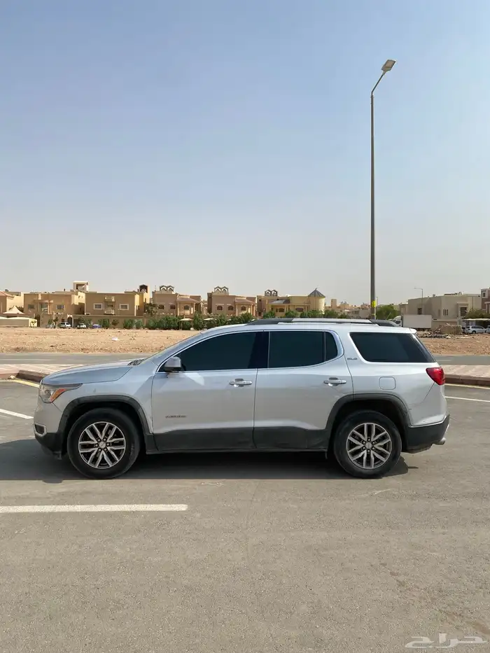 للبيع اكاديا 2017 اول مالك فضي 6