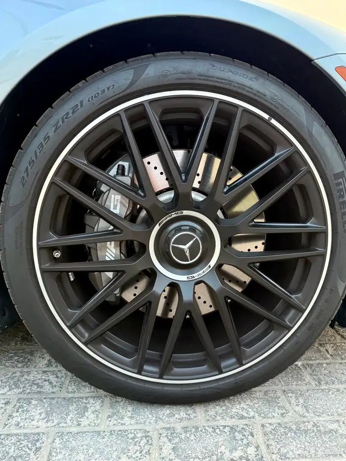 مرسيدس GT43 AMG 2025 7