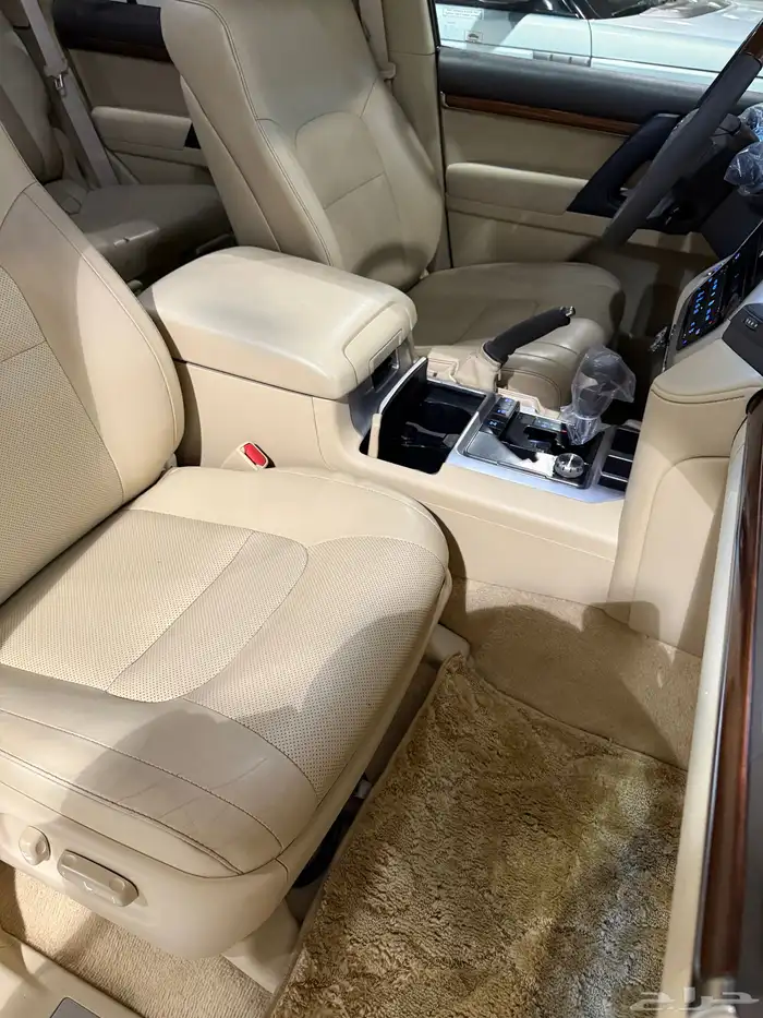 لاندكروزر جي اكس آر تم البيع 10