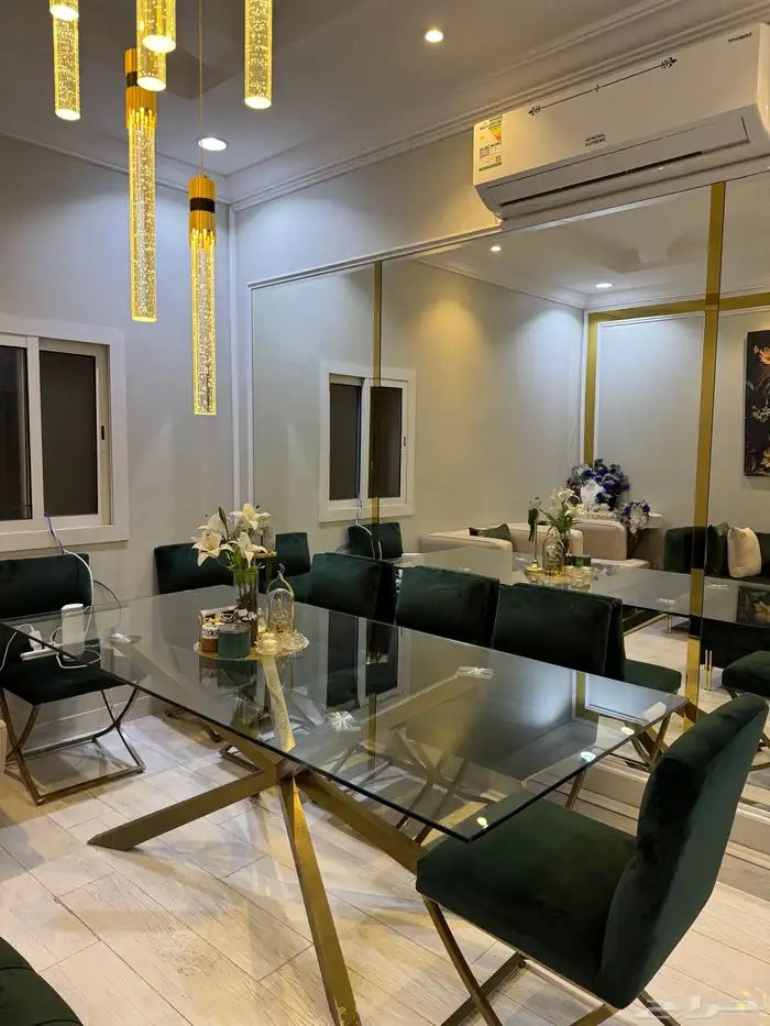 طاولة طعام 0