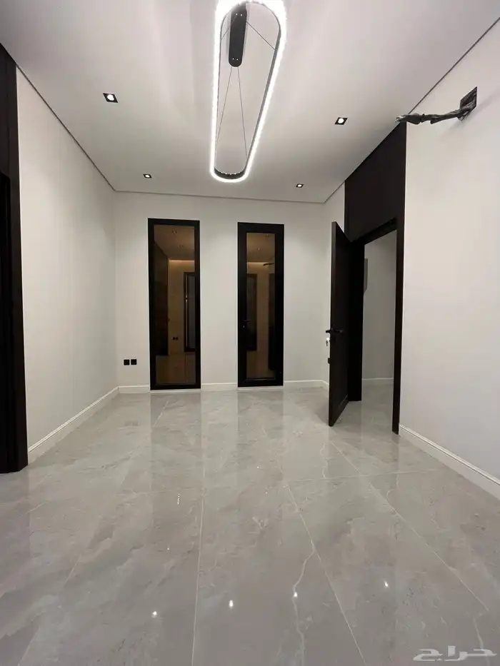 فيلا مساحة 281 م. 8