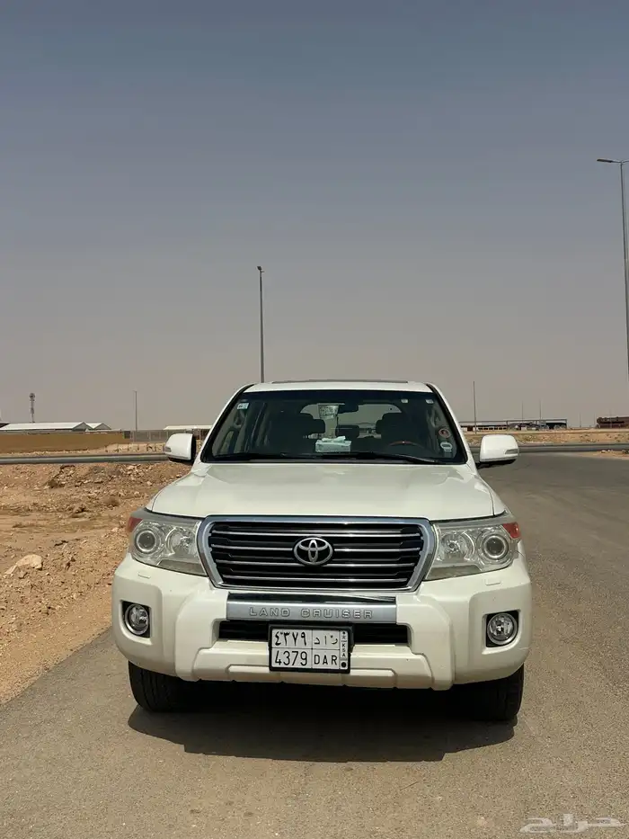 لاندكروزر 2014 شرط البدي والمحركات 3