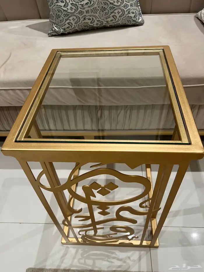 طاولات خدمه 1