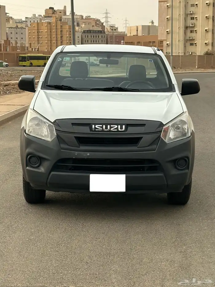 ايسوزو ديماكس غمارة 2020 ( وكالة ) 1