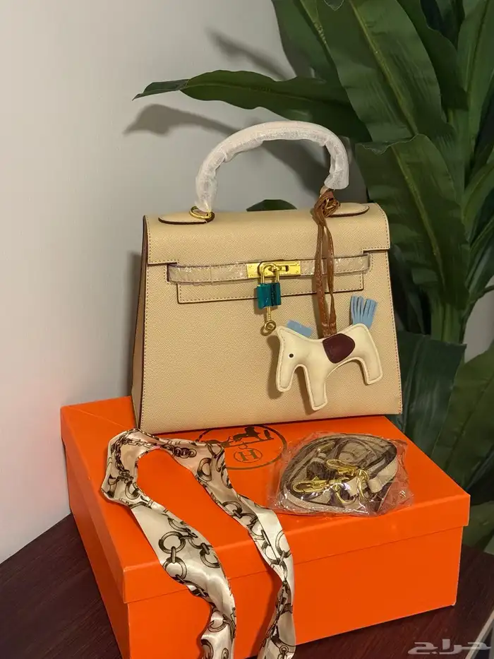 شنط ماركات عرض اليوم الوطني 7