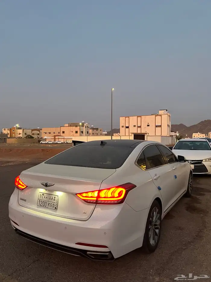 جنسس 2015 للبيع 1