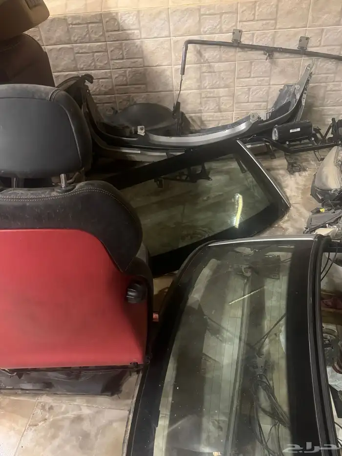 قطع غيار مرسيدس SLK 1999 4