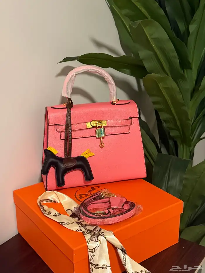 شنط ماركات عرض اليوم الوطني 9