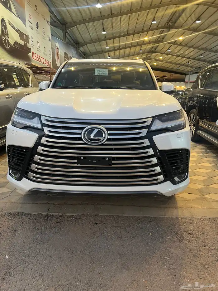 لكزس بي بي LX600 17