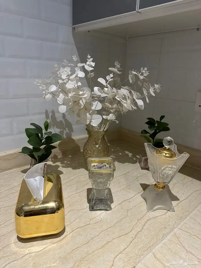 مواعين وتحف ومكنسه كهربائيه جديده 19