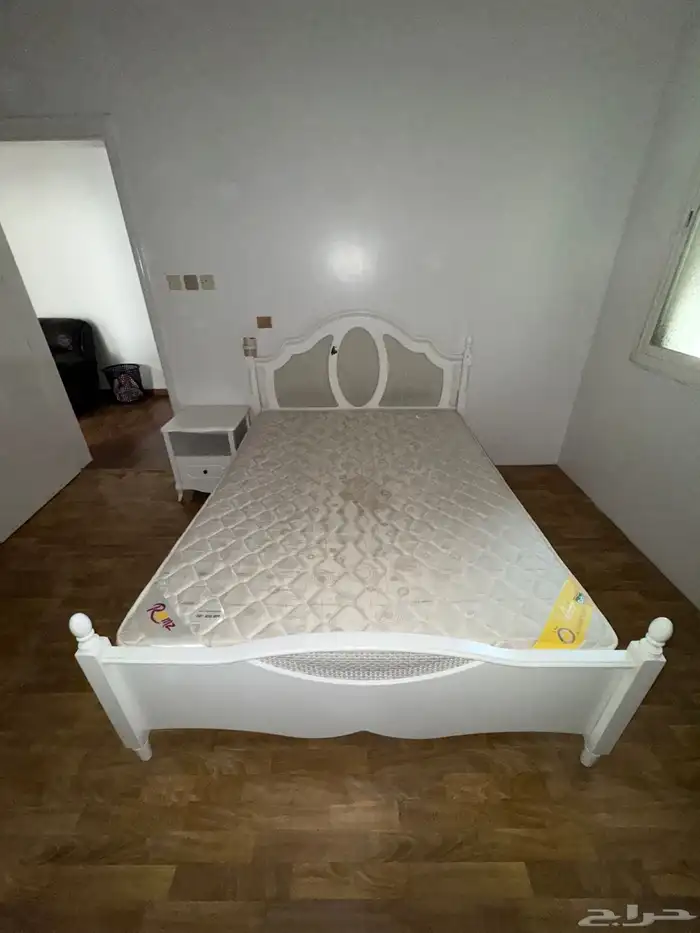 طقم غرفة نوم متكاملة - حالتها ممتازة جدا 4