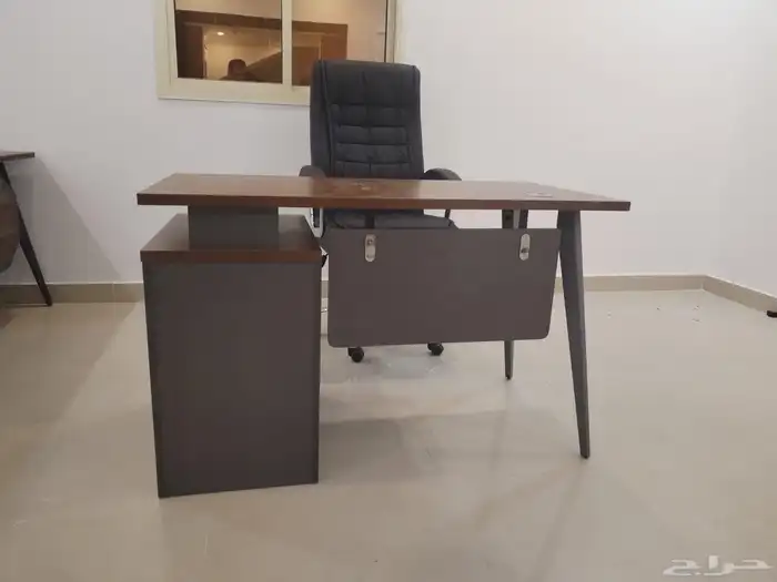 مكتب 7