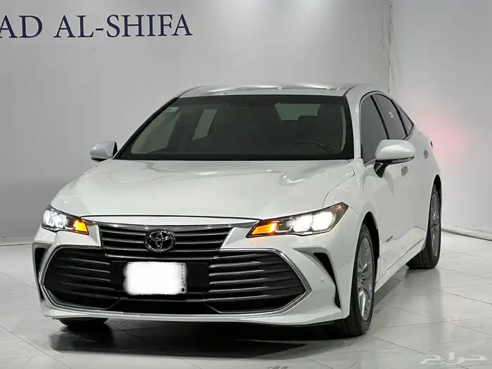 تويوتا افالون 2022 XLE 3