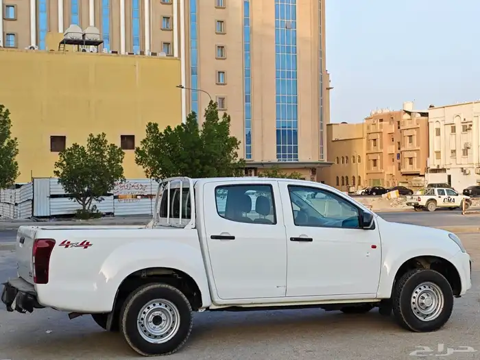 ايسوزو ديماكس موديل 2020 LS مكينه كبير 3000C 1