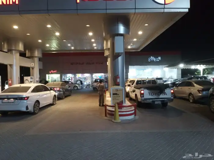 بقاله للبيع مساحتها 110 11