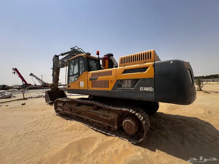 للبيع معدات متونوعه 3