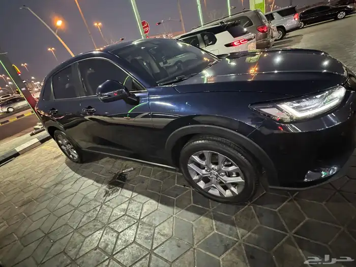 هوندا ZRV2023 19