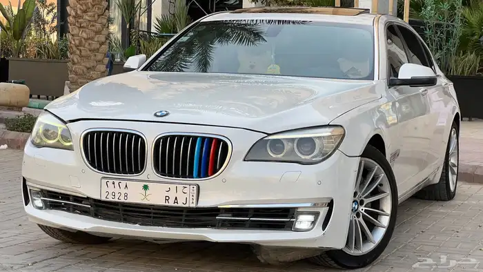 بي إم دبليو 730 19