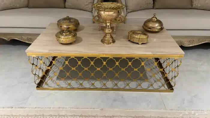 طاولات خدمة فاخرة للصالونات 0