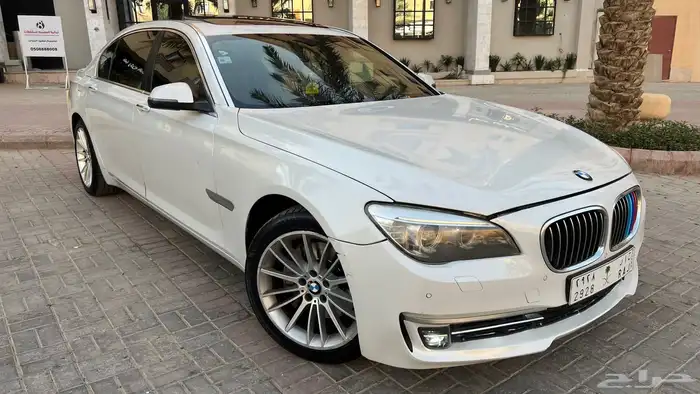 بي إم دبليو 730 18