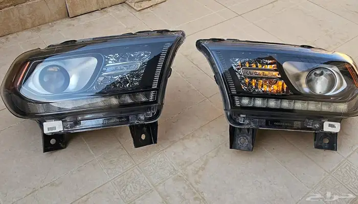 Dodge Durango 2017 Mopar Head light original left and right 2