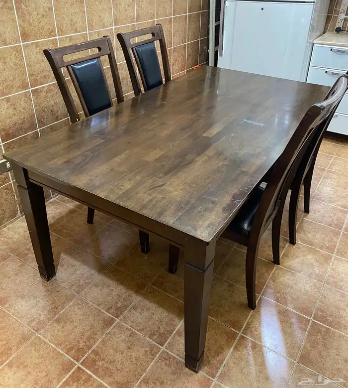 طاولة طعام 0