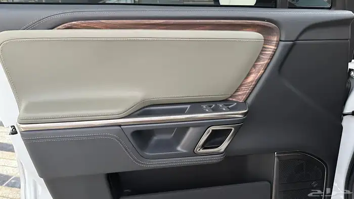 RIVIAN R1 S 2024 13
