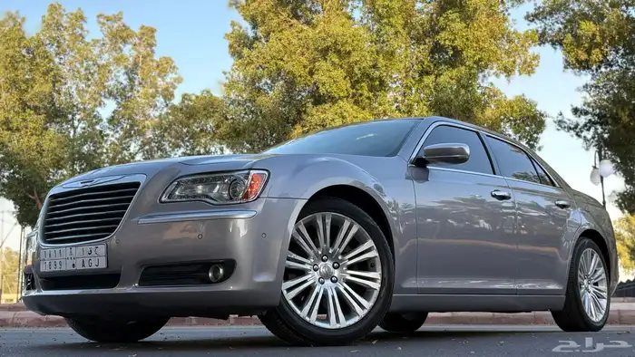 كرايسلر C300 2014 ( اكزاكتف ممشى قليل ) 2