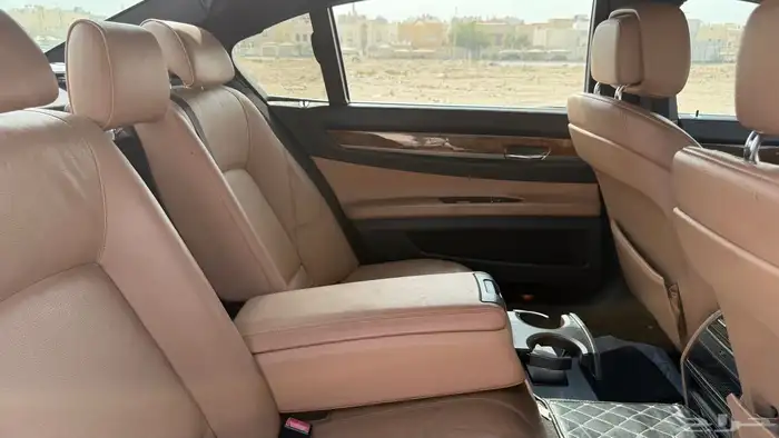 بي ام دبليو 730 Li 11