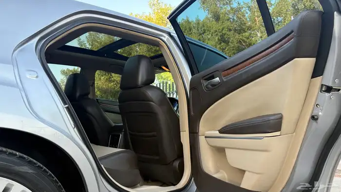 كرايسلر C300 2014 ( اكزاكتف ممشى قليل ) 47