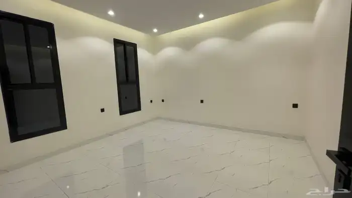 فيلا للإيجار بحي الرميدة 11