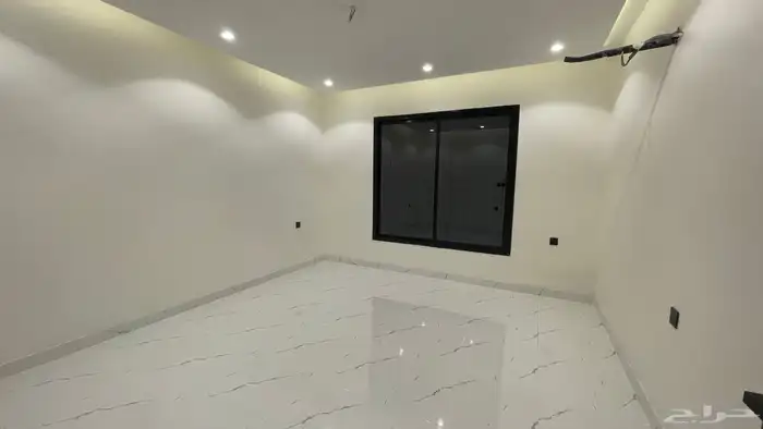 فيلا للإيجار بحي الرميدة 10