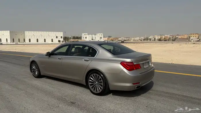 بي ام دبليو 730 Li 25