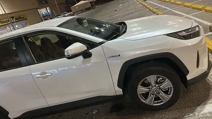 راف فور هايبرد 2024 فئه LE 3