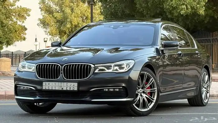 بي ام دبليو 730Li 2018 ( منوة المستخدم ) 0