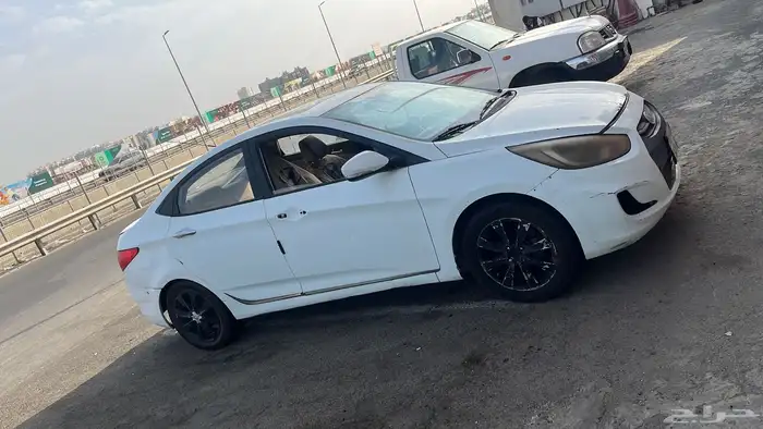 اكسنت 2015 لبيع قطع غيار 1