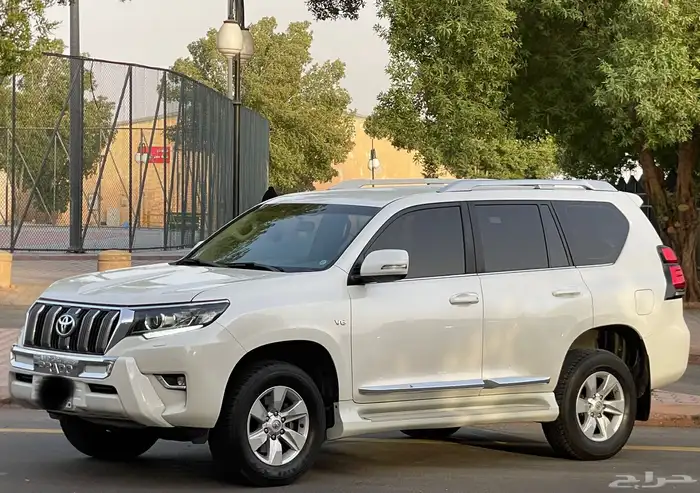 تويوتا برادو 2021 VX ممشى (70) الف بحالة الوكالة 2