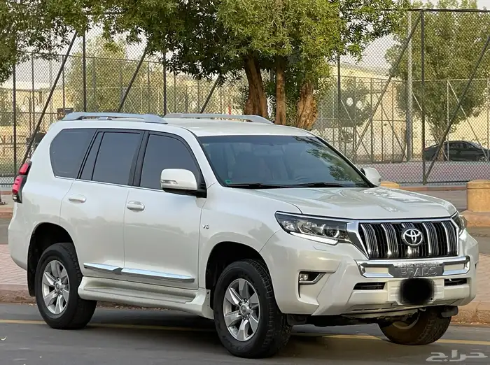 تويوتا برادو 2021 VX ممشى (70) الف بحالة الوكالة 4