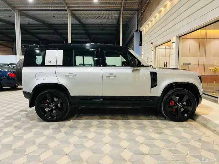 ديفندر 2022 X الناغى 110 V6 تحت الضمان اعلى مواصفات 5