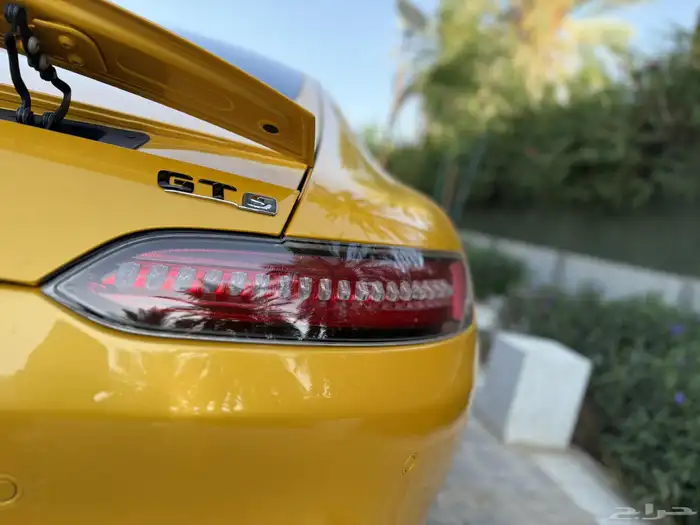 للبيع مرسيدس GTS بلون مميز 14