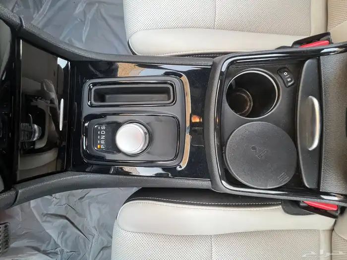 كرايزلر C300S 2021 16