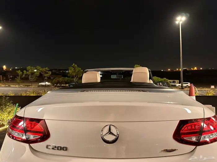 مرسيدس C200 كشف 2021 28