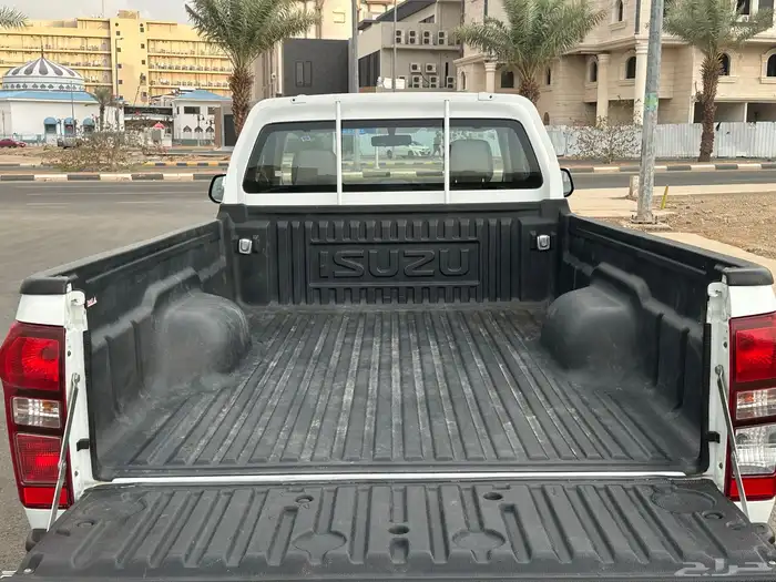 ايسوزو ديماكس غمارة 2020 ( وكالة ) 18